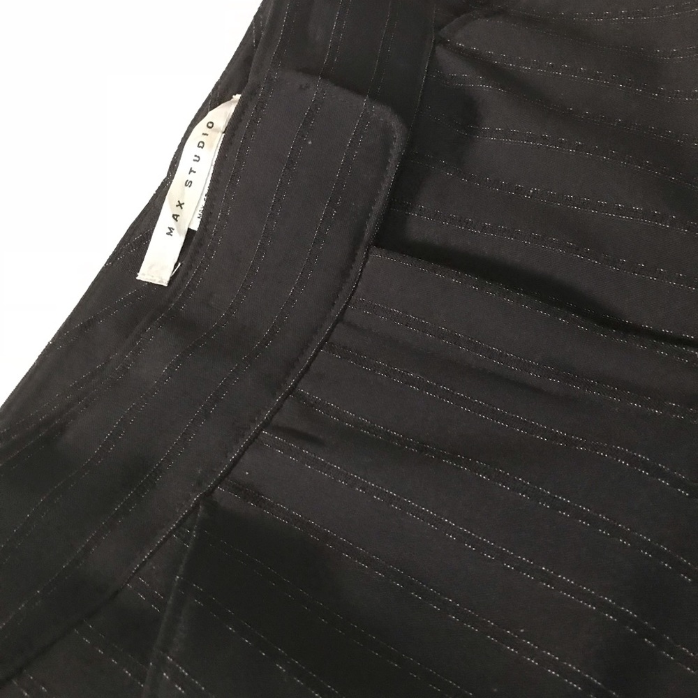 Max Studio | Black Pin Stripe Wide Leg Crop Pant 4 - Picture 6 of 8